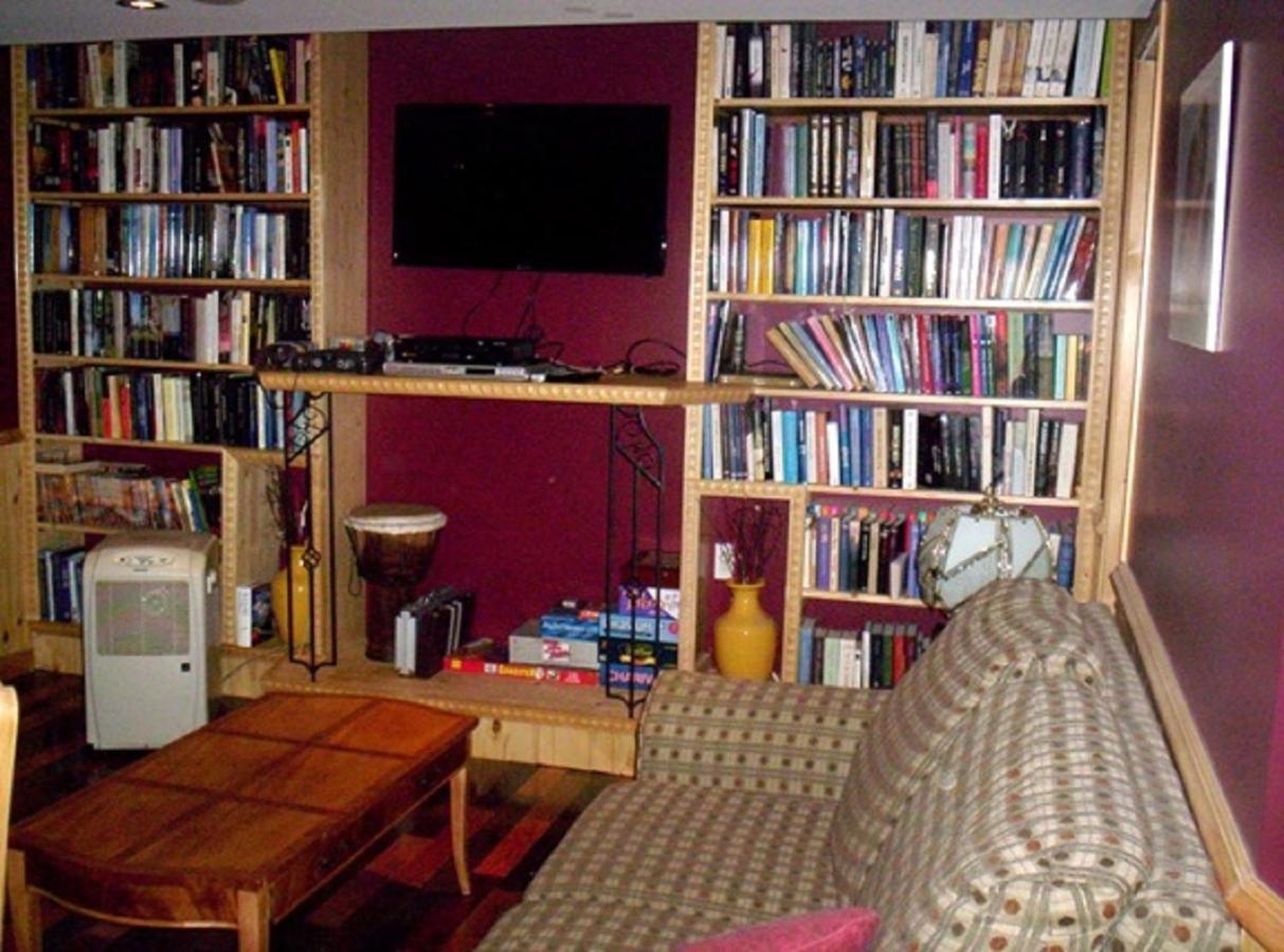 Gite Au P'Tit Bonheur B&B Coaticook Ngoại thất bức ảnh